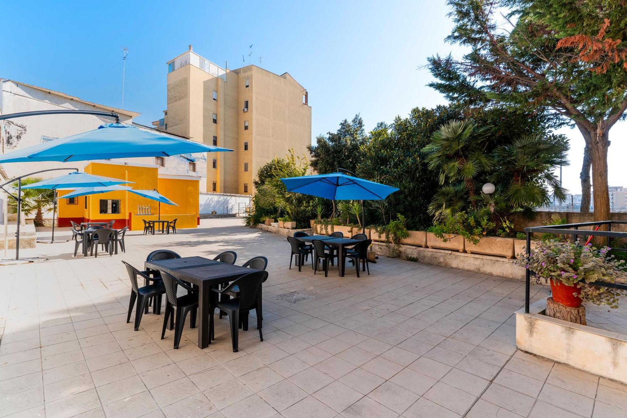 فندق Casa Di Madre Antonia برينديسي المظهر الخارجي الصورة